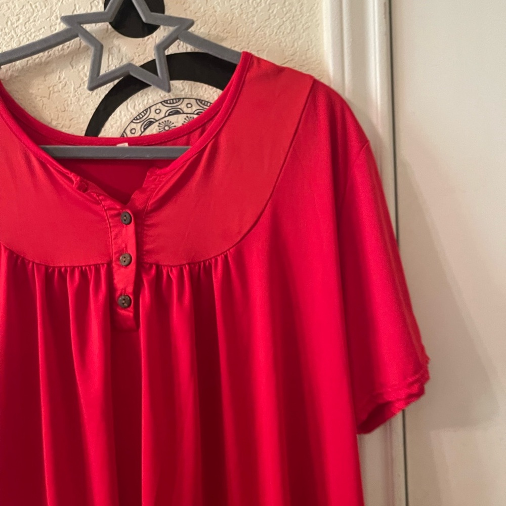 Womens Short sleeve red thin button front top size 3XL pre-owned - Picture 6 of 11